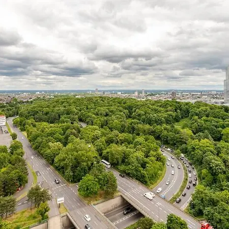 Schoenes Mit Parkplatz & 24h Checkin 2 Appartement