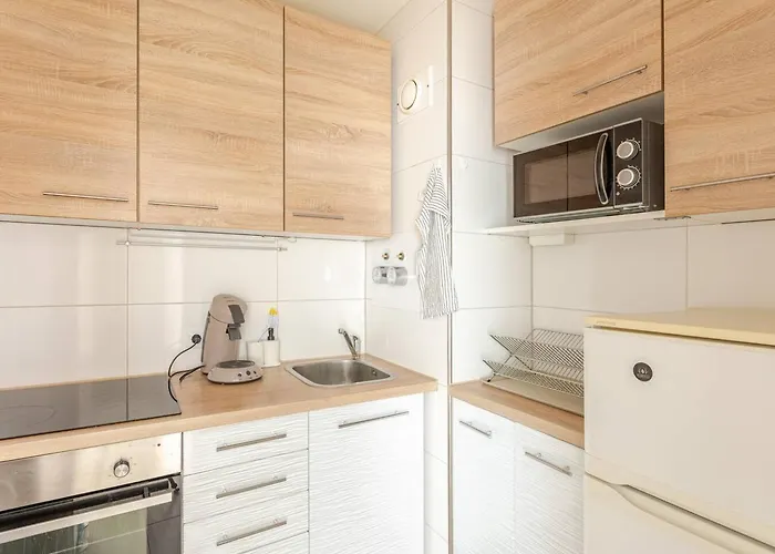 Schoenes Mit Parkplatz & 24h Checkin 2 * ケルン