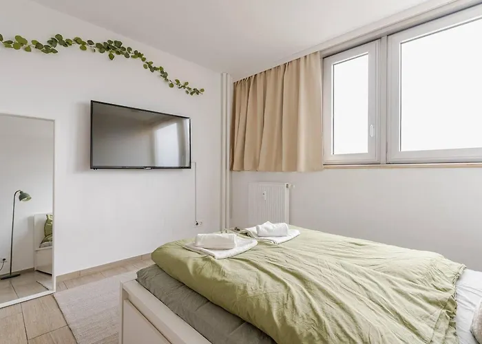 Schoenes Mit Parkplatz & 24h Checkin 2 Apartamento