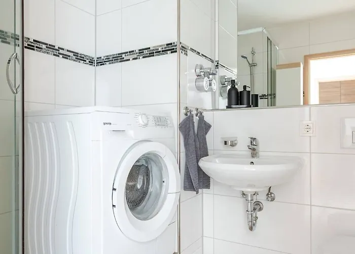 Apartamento Schoenes Mit Parkplatz & 24h Checkin 2