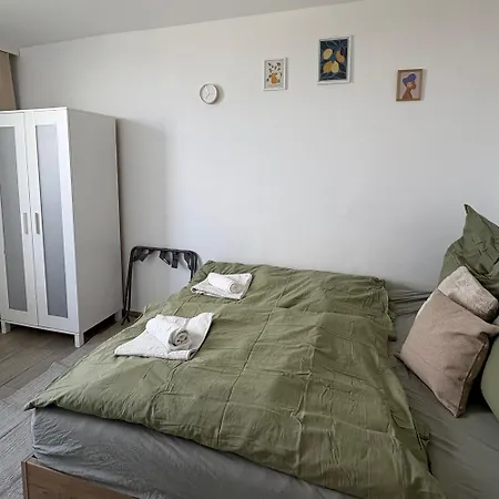 Apartment Schoenes Mit Parkplatz & 24h Checkin 2 Cologne
