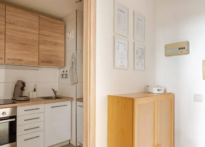 Schoenes Mit Parkplatz & 24h Checkin 2